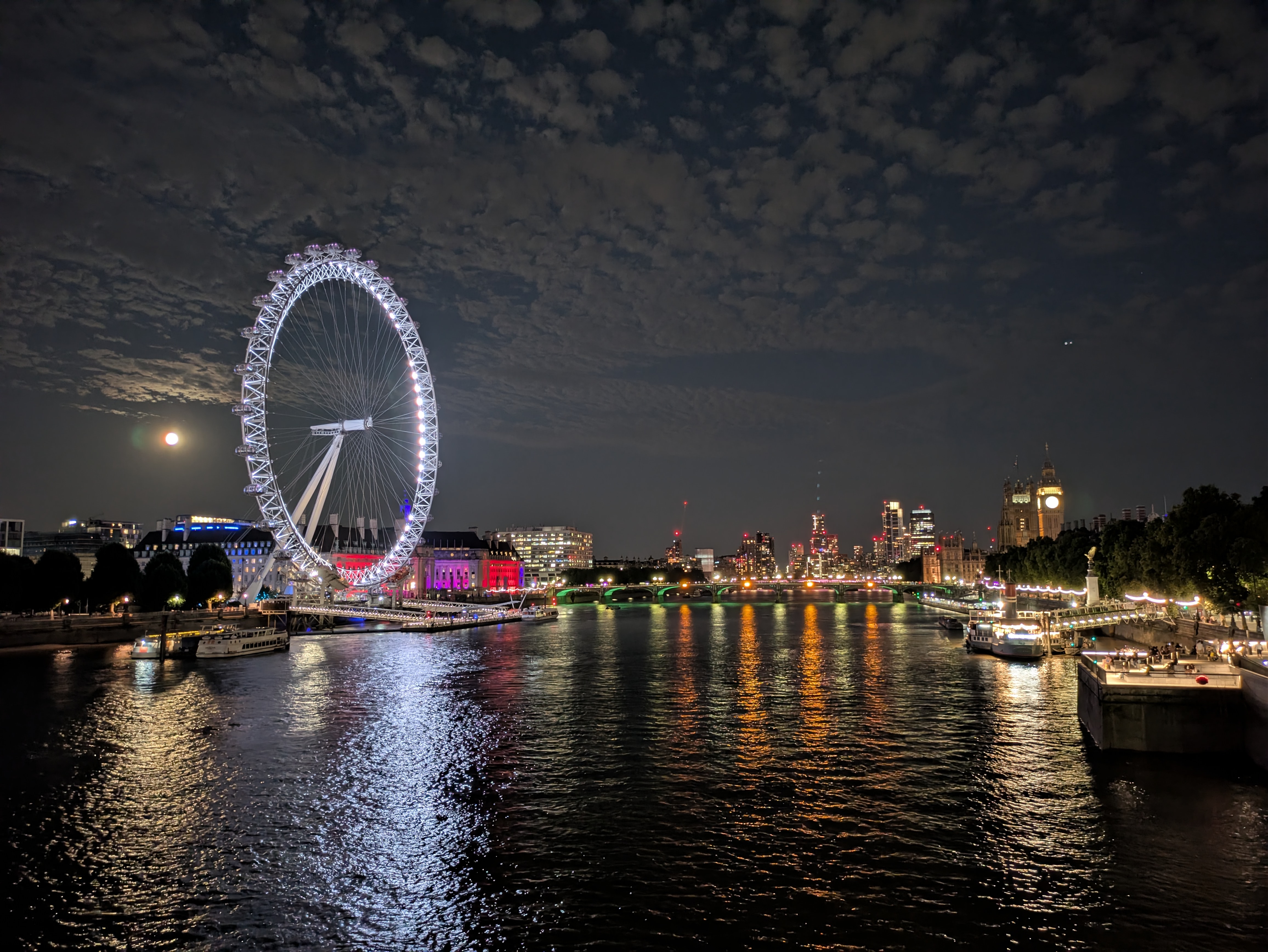 PXL_20260728_211236555.NIGHT.jpg